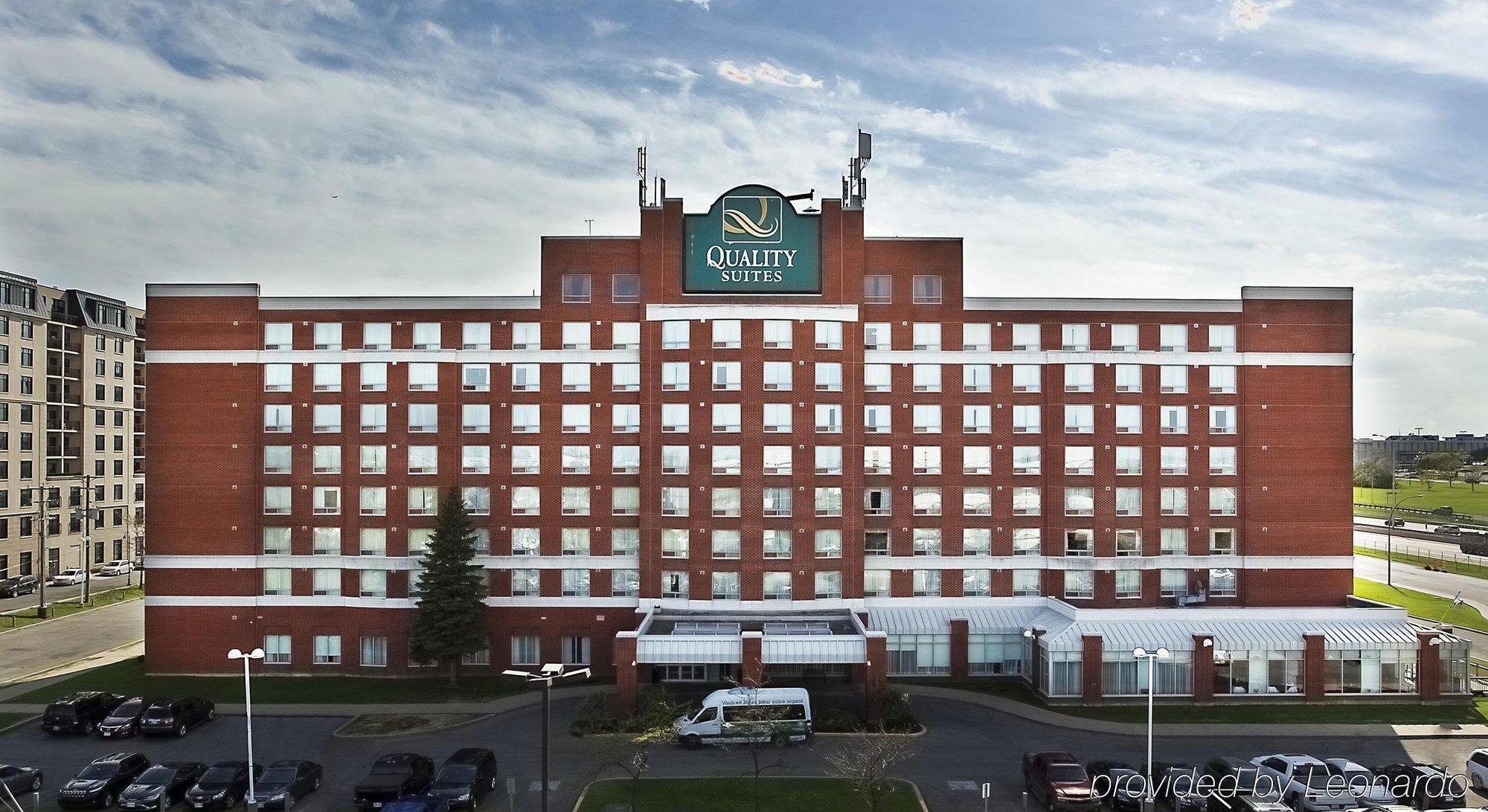 Embassy Suites By Hilton Montreal Airport Пойнт-Клер Екстериор снимка